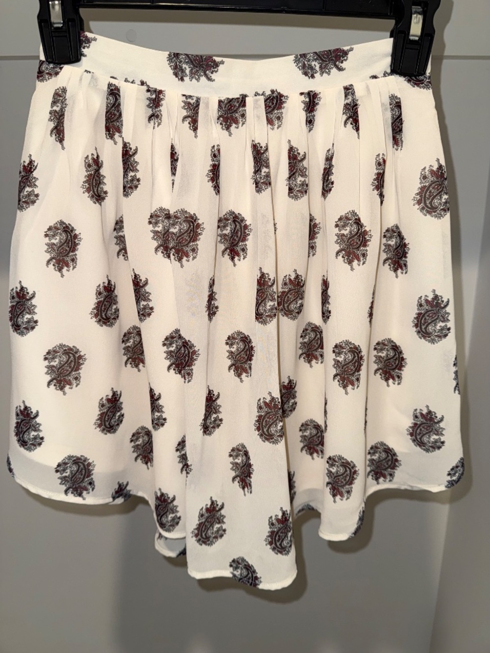 H&M Paisley Print High-Low Skater Skirt XS | Ivory Burgundy Flowy Lined Skirt
